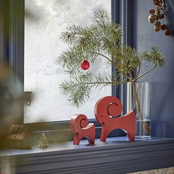 Ikea Vinterfint Red Wood Set of 2 Goat Figurines 4.5 &7" New 105.80.08 Fast Ship - Picture 2 of 5